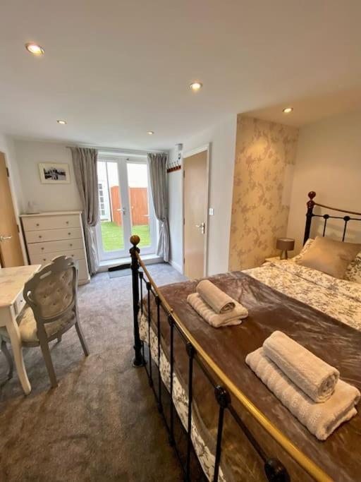 Stratford Centre, Ground Level, Parking Nearby Apartment Екстериор снимка
