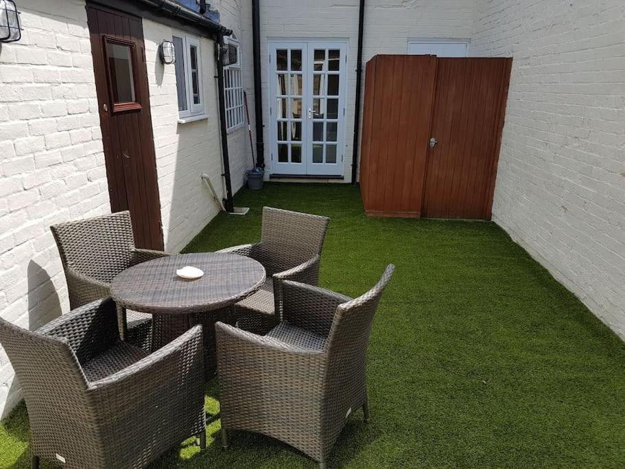 Stratford Centre, Ground Level, Parking Nearby Apartment Екстериор снимка